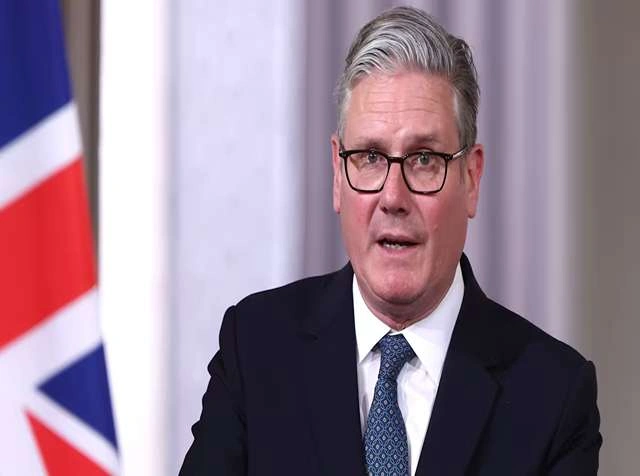 Olly Robbins prepares to give evidence in Parliament over the Mandelson vetting scandal as pressure mounts on Keir Starmer