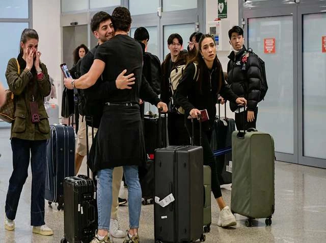 UK Announces First Evacuation Flight from Oman