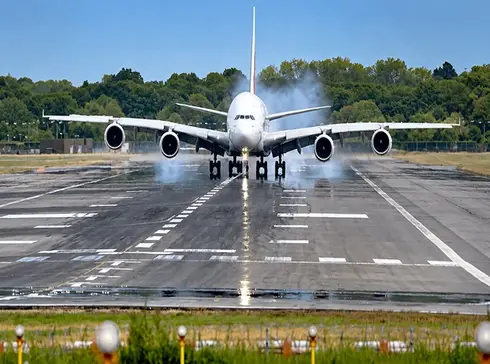 UK Flights Disrupted After New Air Traffic Control Failure Hits Northern Airports